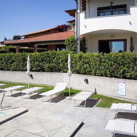 Residenza La Corte Visconti Massino Visconti Exterior foto